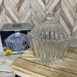 Mikasa Crystal‎ Clear Oval Covered Box with Lid Diamond Fire WY247/931 4.5"